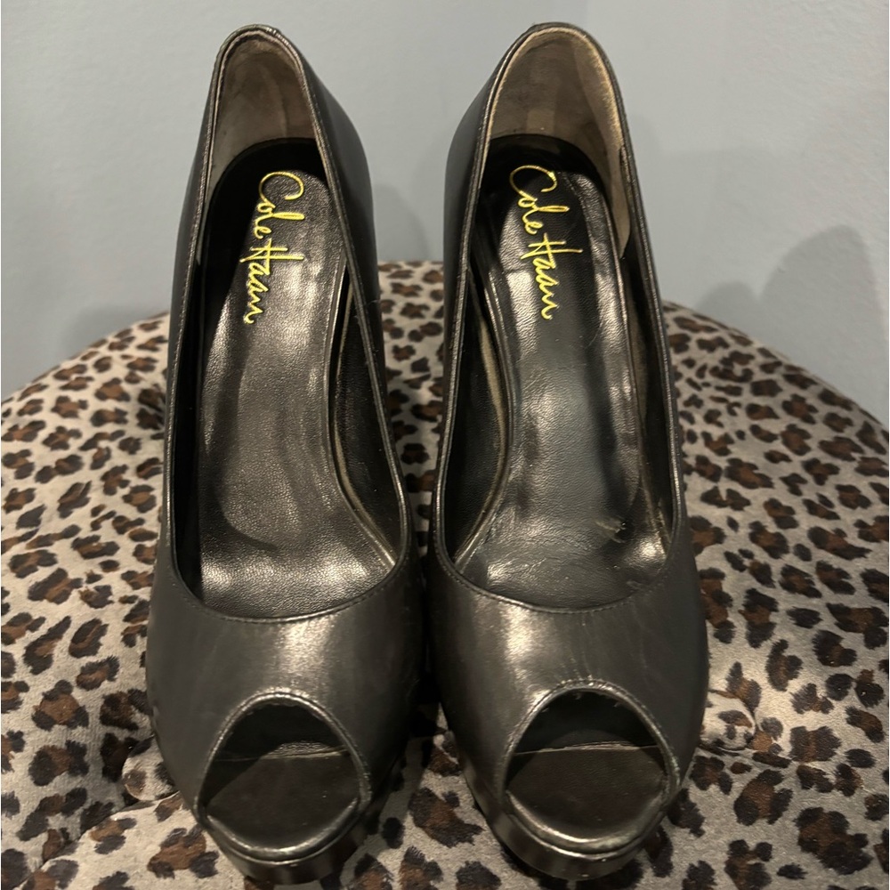 Cole Haan 6.5 Black Leather Peep Toe Heels